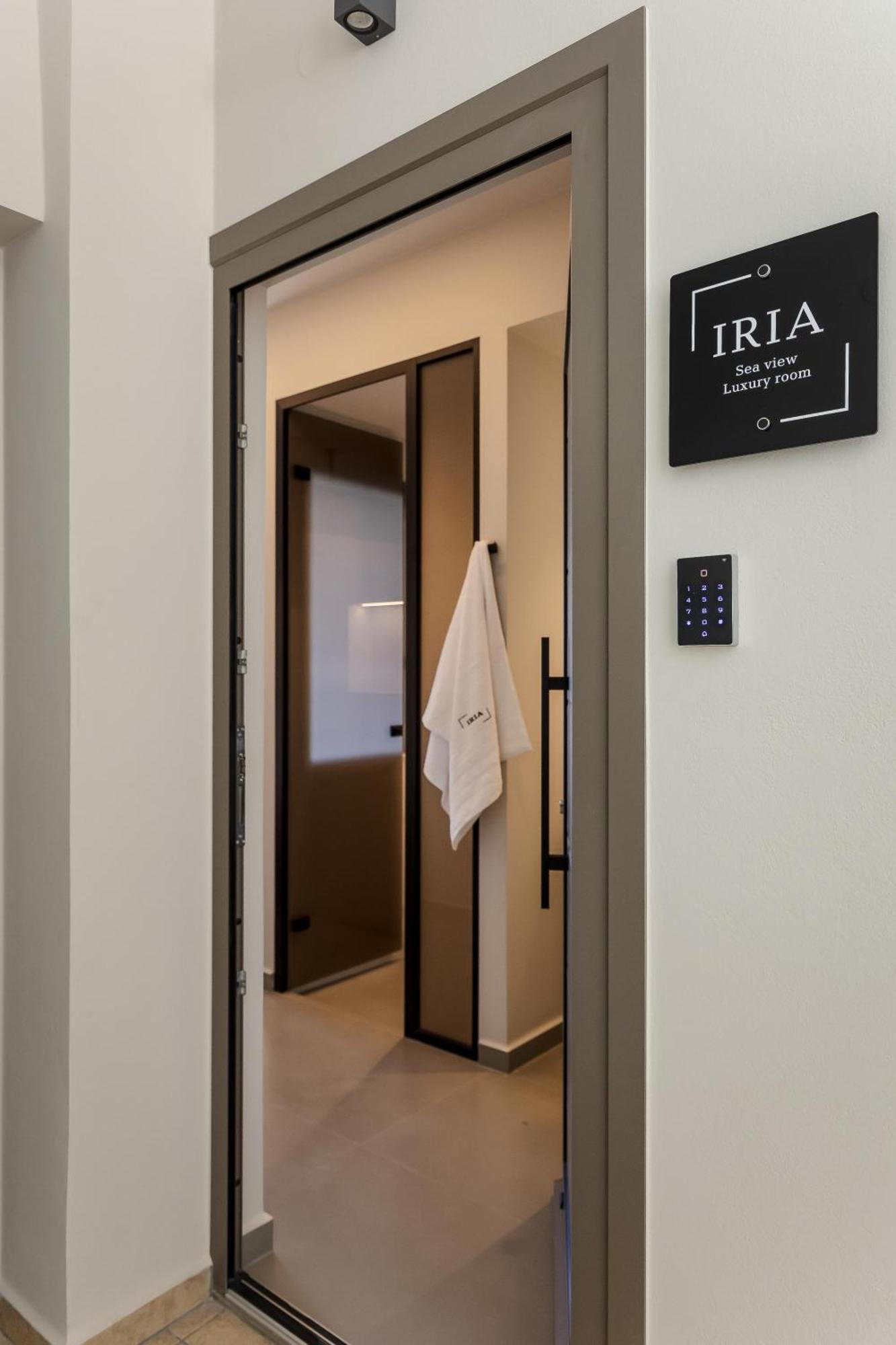 Iria Sea View Room 콜림바리 외부 사진
