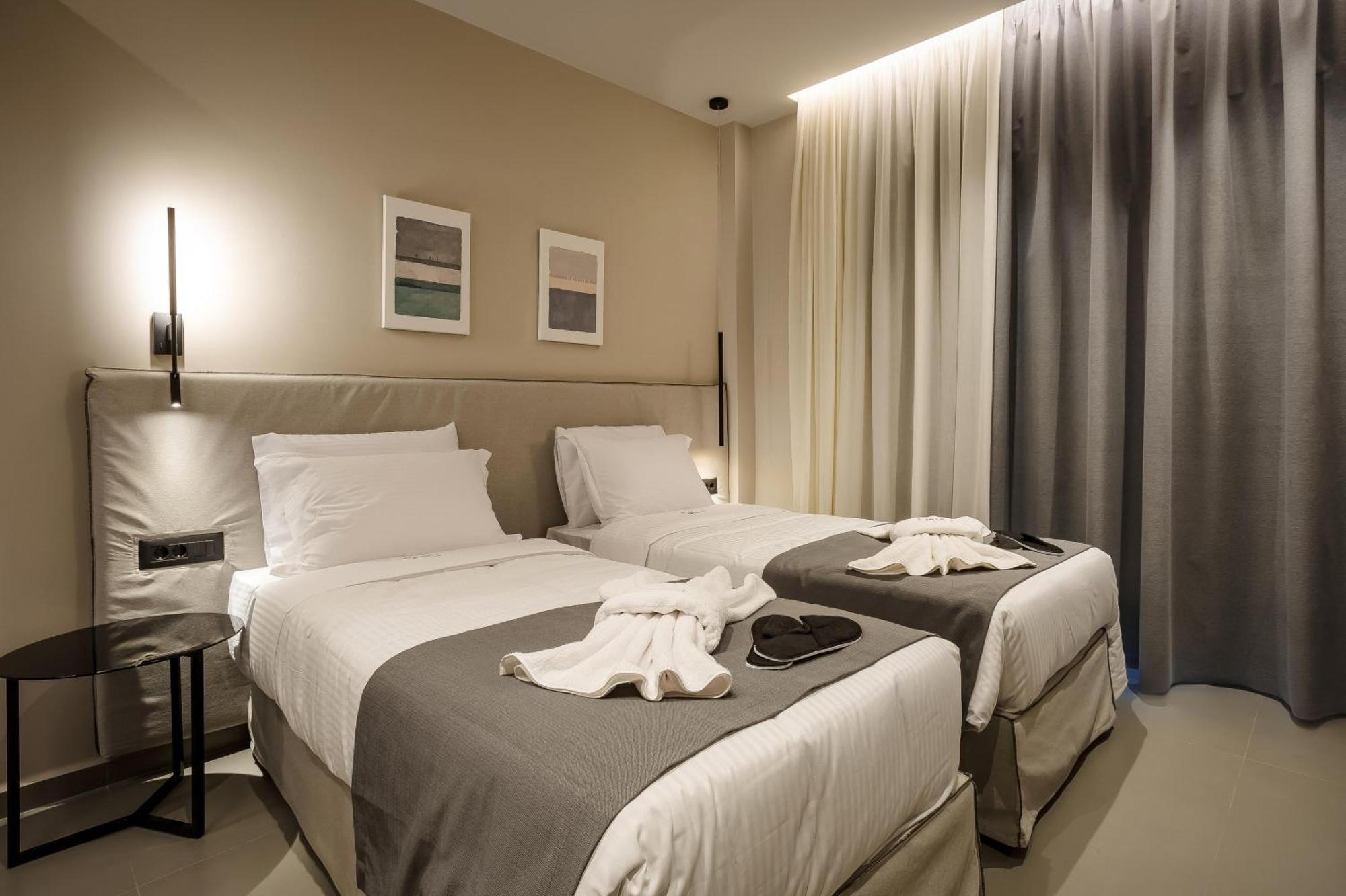 Iria Sea View Room 콜림바리 외부 사진